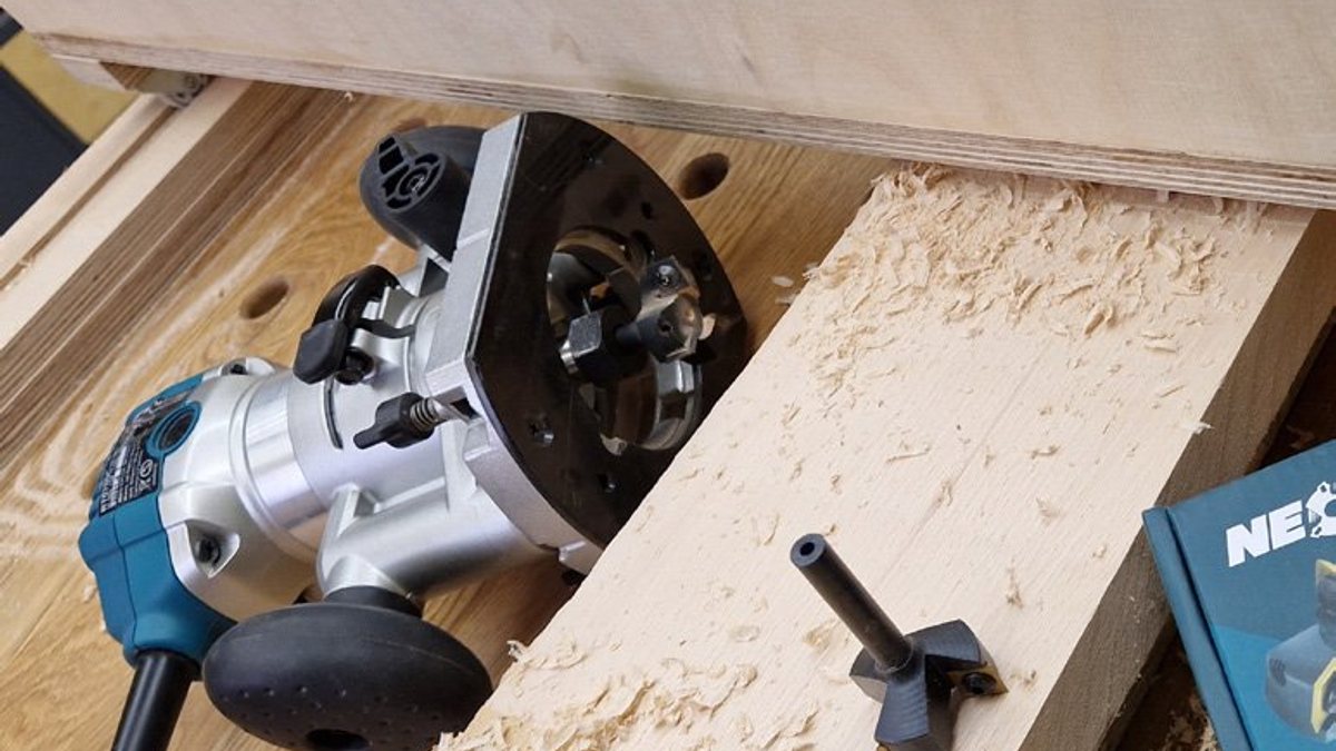 Lasset die Späne fliegen! Der Bayerwald NeoTwister Planfräser für Holz und Epoxy